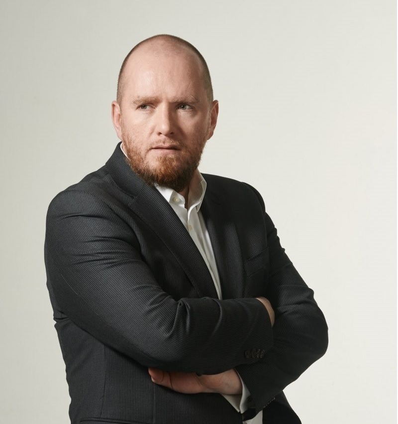 «Наши дети не были в Америке, но все туда хотят. Это подсознательно. А откуда? Из кино» 2 «Наши дети не были в Америке, но все туда хотят. Это подсознательно. А откуда? Из кино» 2