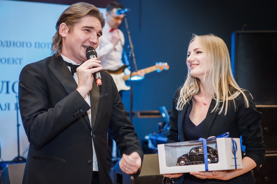 «Огромный стимул и мотивация». Бизнесмены и общественники о премии «Человек года»
4 «Огромный стимул и мотивация». Бизнесмены и общественники о премии «Человек года»
4