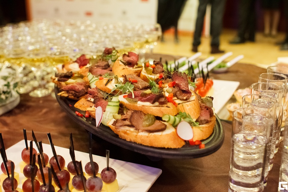 «Огромный стимул и мотивация». Бизнесмены и общественники о премии «Человек года»
8 «Огромный стимул и мотивация». Бизнесмены и общественники о премии «Человек года»
8