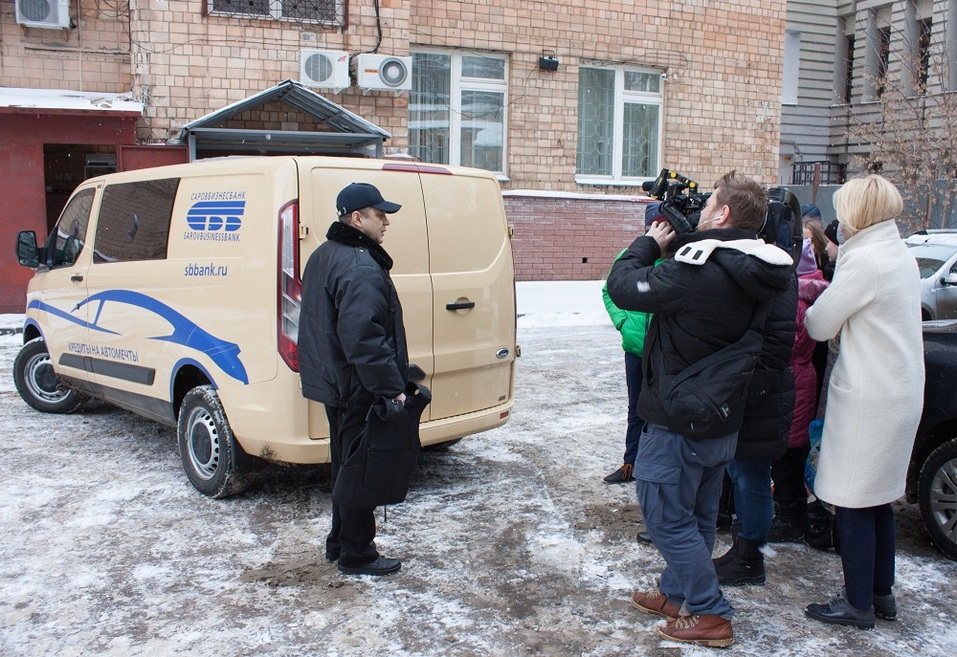 Саровбизнесбанк провел экскурсию для ребят из многодетных семей 3 Саровбизнесбанк провел экскурсию для ребят из многодетных семей 3