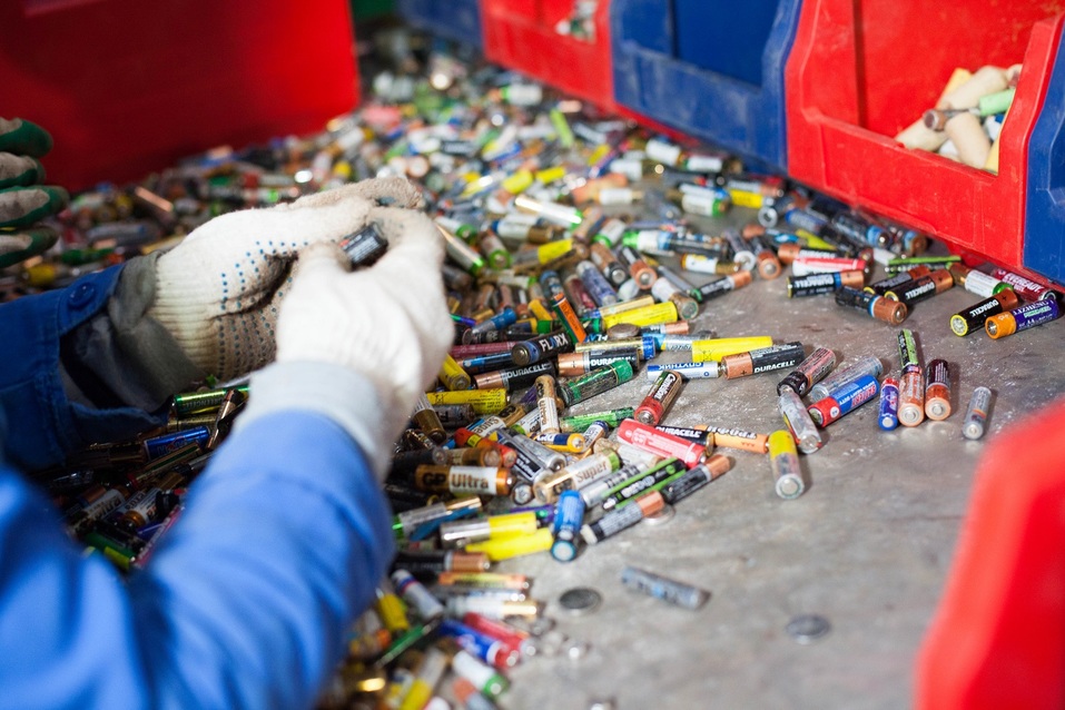 «Если вы что-то выбросили — круг жизни не замкнулся», — Владимир Мацюк, «Мегаполисресурс» 4 «Если вы что-то выбросили — круг жизни не замкнулся», — Владимир Мацюк, «Мегаполисресурс» 4