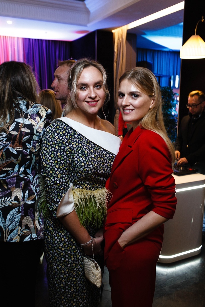 Стилист Александр Рогов о недорогих брендах, ноу-нейм одежде и стиле нижегородцев 6 Стилист Александр Рогов о недорогих брендах, ноу-нейм одежде и стиле нижегородцев 6