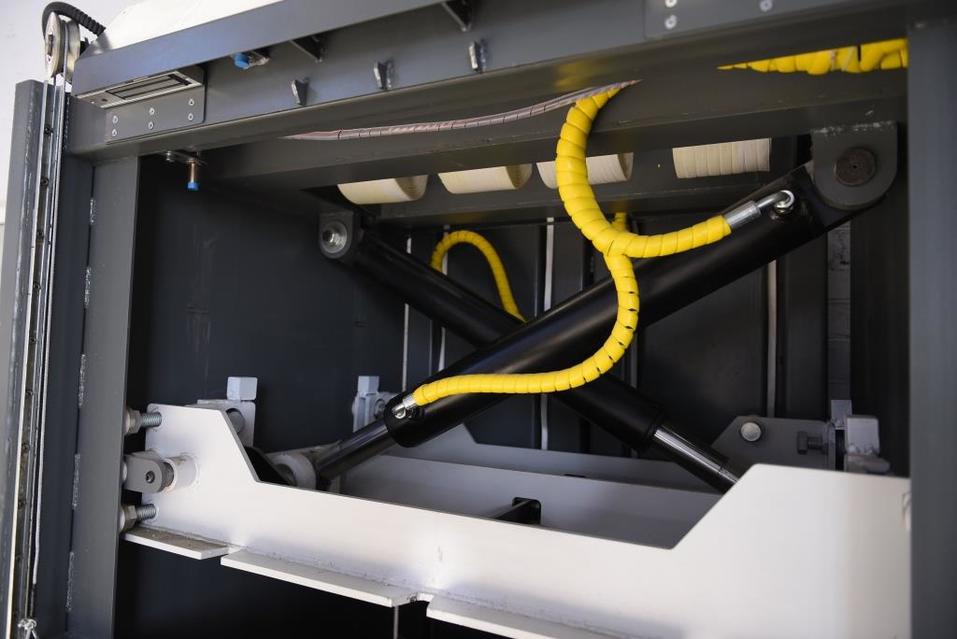 Донские инженеры разработали пресс для пакетирования вторсырья, превосходящий аналоги 1 Донские инженеры разработали пресс для пакетирования вторсырья, превосходящий аналоги 1