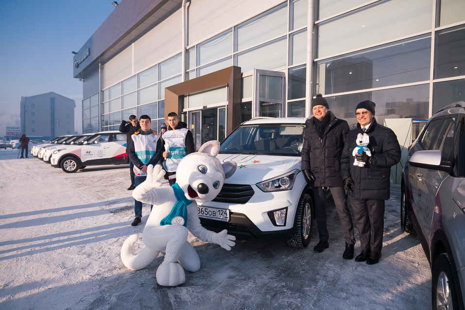 В Красноярске состоялось торжественная передача автомобилей Зимней универсиады – 2019 1 В Красноярске состоялось торжественная передача автомобилей Зимней универсиады – 2019 1
