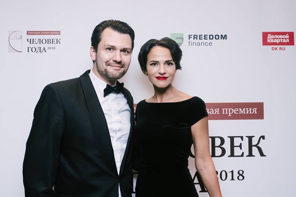 «Почти Black tie». Каким трендам следовали гости премии «Человек года — 2018» / ФОТО 3 «Почти Black tie». Каким трендам следовали гости премии «Человек года — 2018» / ФОТО 3