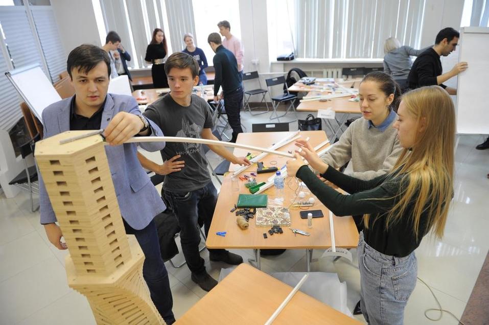 ДГТУ выделил более 600 000 руб. на реализацию студенческих проектов по модернизации вуза 1 ДГТУ выделил более 600 000 руб. на реализацию студенческих проектов по модернизации вуза 1