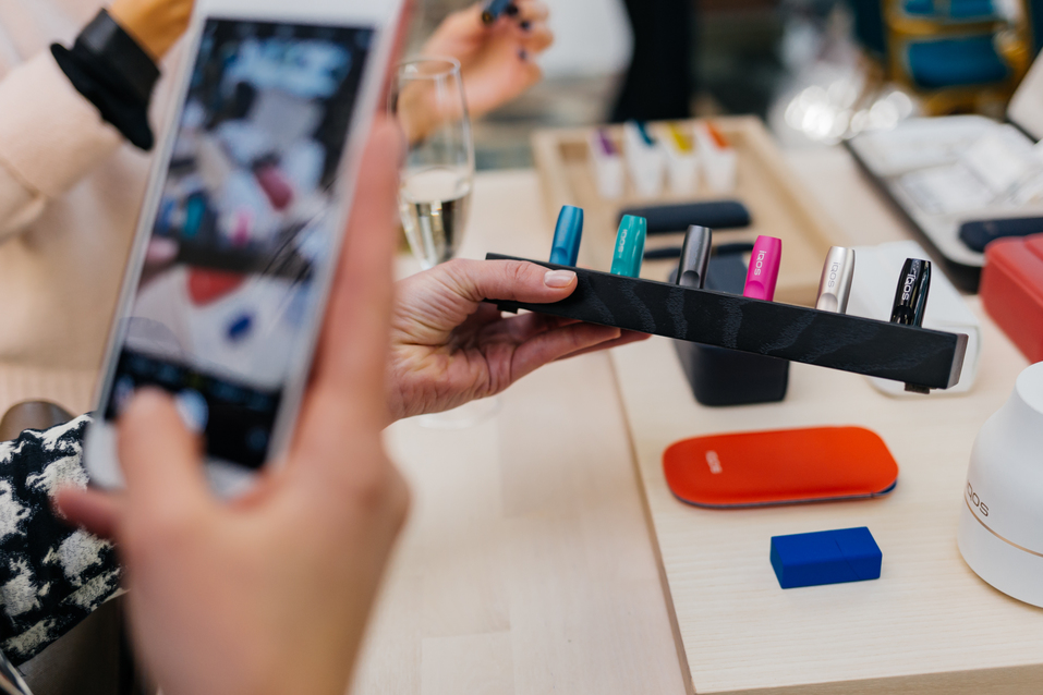 В Челябинске открылся первый фирменный магазин IQOS 5 В Челябинске открылся первый фирменный магазин IQOS 5