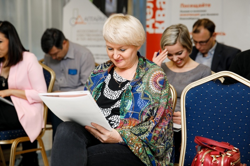 Бизнес-завтрак для грандов бизнеса: информационный концентрат и витамины опыта
8 Бизнес-завтрак для грандов бизнеса: информационный концентрат и витамины опыта
8