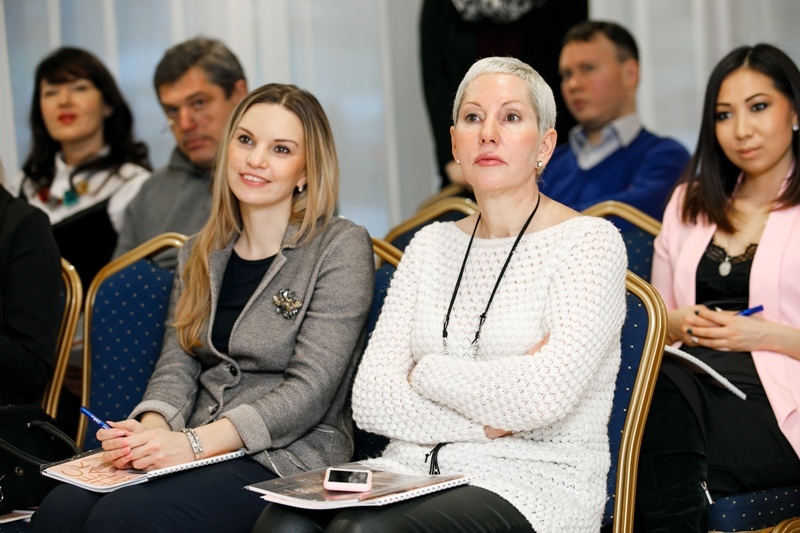 Бизнес-завтрак для грандов бизнеса: информационный концентрат и витамины опыта
10 Бизнес-завтрак для грандов бизнеса: информационный концентрат и витамины опыта
10