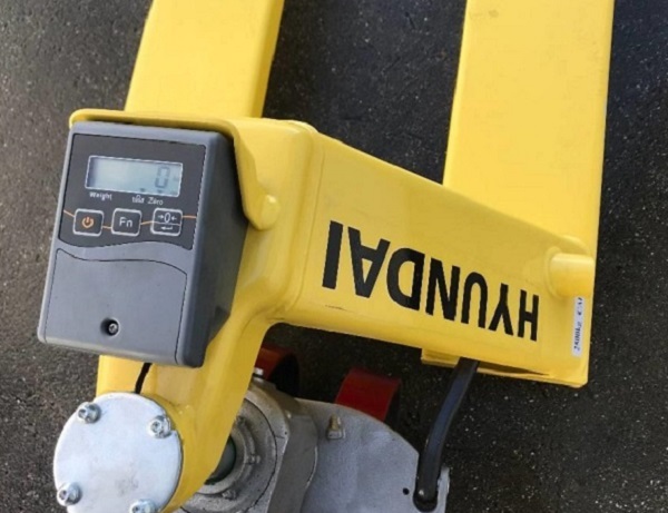 В Челябинске открылся дилерский центр складской техники HYUNDAI 6 В Челябинске открылся дилерский центр складской техники HYUNDAI 6