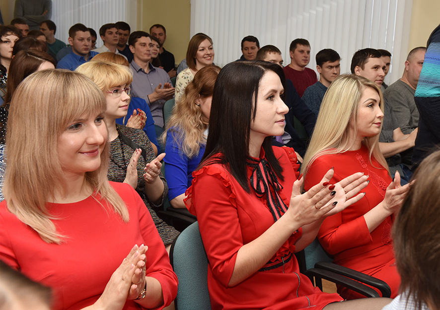 АПЗ дает молодым специалистам стимул для развития 1 АПЗ дает молодым специалистам стимул для развития 1