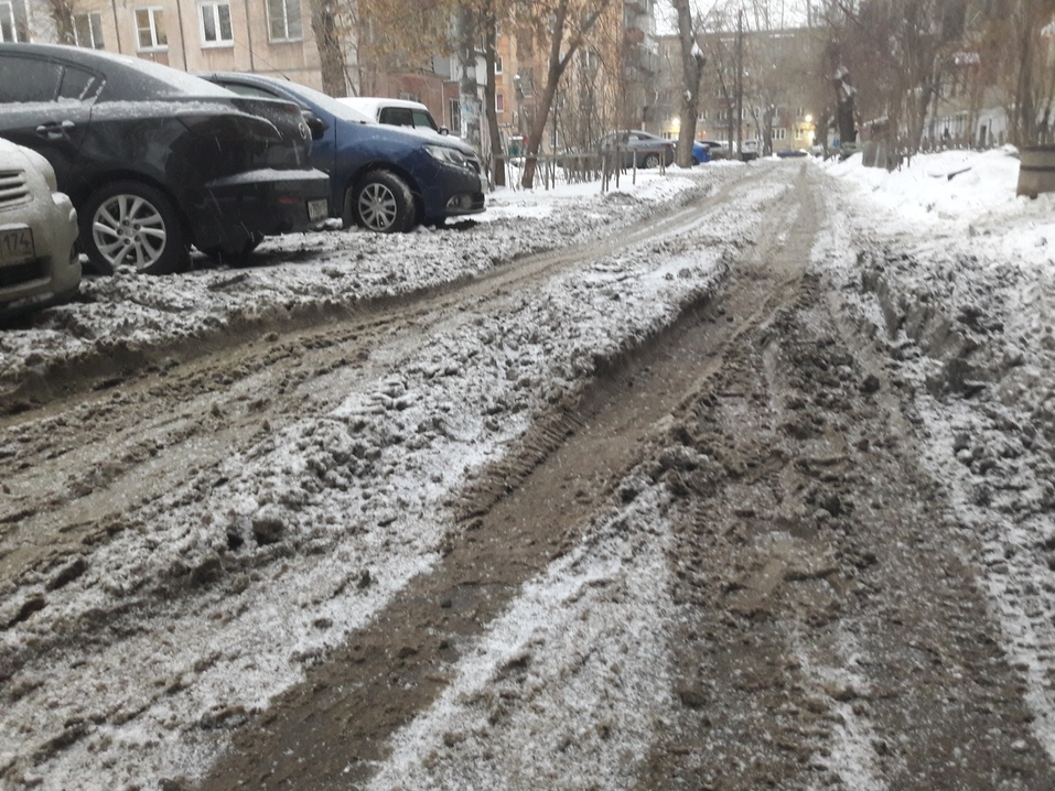 «Так снег никогда не уберём». И.о. мэра Челябинска призвал наказывать подрядчиков рублём 2 «Так снег никогда не уберём». И.о. мэра Челябинска призвал наказывать подрядчиков рублём 2