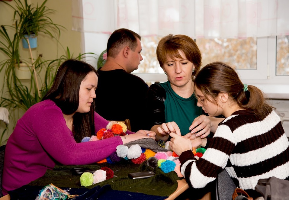 «Говорят: эти дети никак, нигде и никуда. А я — неформал, которого зря боится система» 1 «Говорят: эти дети никак, нигде и никуда. А я — неформал, которого зря боится система» 1