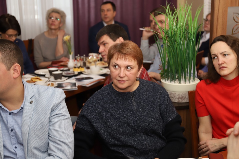 Михаил Галейченко: «В каждом бизнесе есть узкое горло, но расширяем мы что-то другое»
1 Михаил Галейченко: «В каждом бизнесе есть узкое горло, но расширяем мы что-то другое»
1