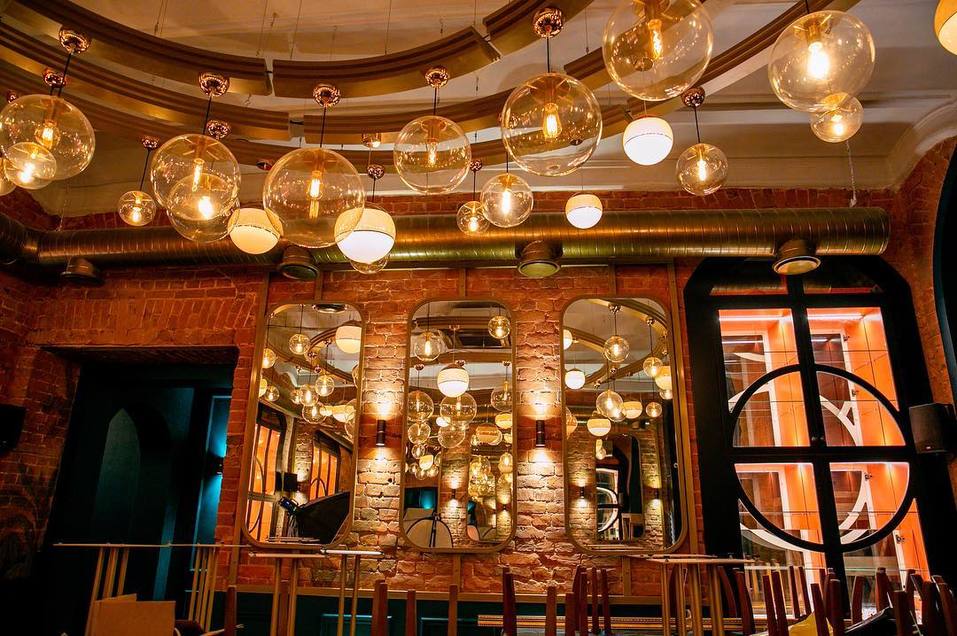 Русско-азиатское меню и люстра за миллион. В Нижнем Новгороде открылось рестокафе «Маяк» 3 Русско-азиатское меню и люстра за миллион. В Нижнем Новгороде открылось рестокафе «Маяк» 3