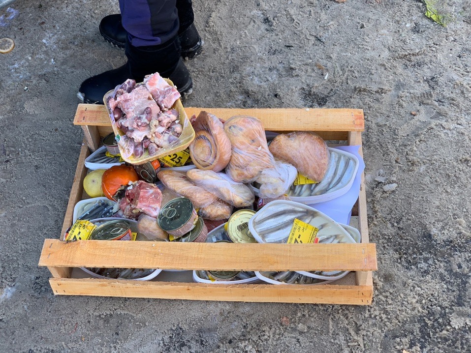 Пенсионеры роются в мусорках: в Челябинске проверят, как супермаркеты утилизируют продукты 1 Пенсионеры роются в мусорках: в Челябинске проверят, как супермаркеты утилизируют продукты 1