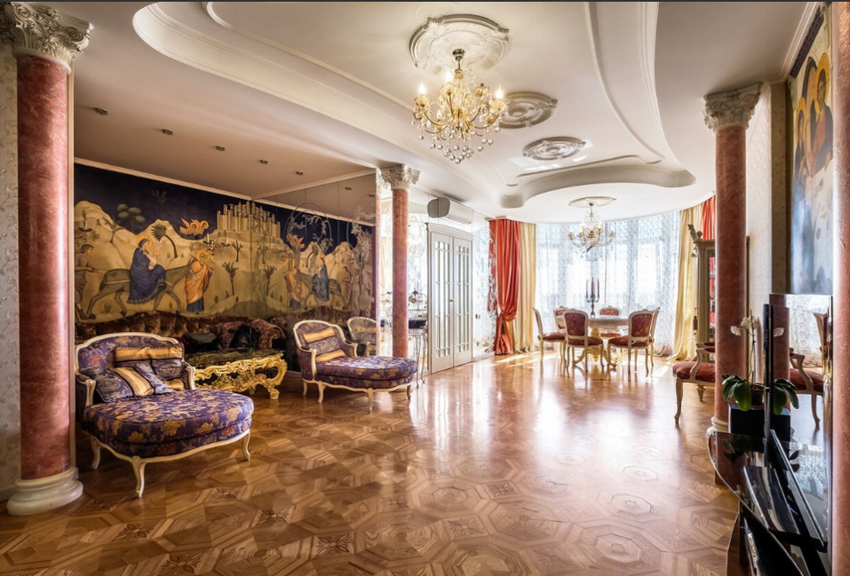 Кто уезжает? В Екатеринбурге распродают роскошное жилье 1 Кто уезжает? В Екатеринбурге распродают роскошное жилье 1