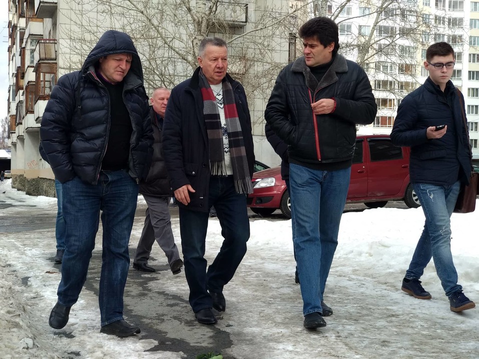 «Не рассчитывайте на шоу с увольнениями». Виновным в завалах на улицах назначили бизнес 5 «Не рассчитывайте на шоу с увольнениями». Виновным в завалах на улицах назначили бизнес 5