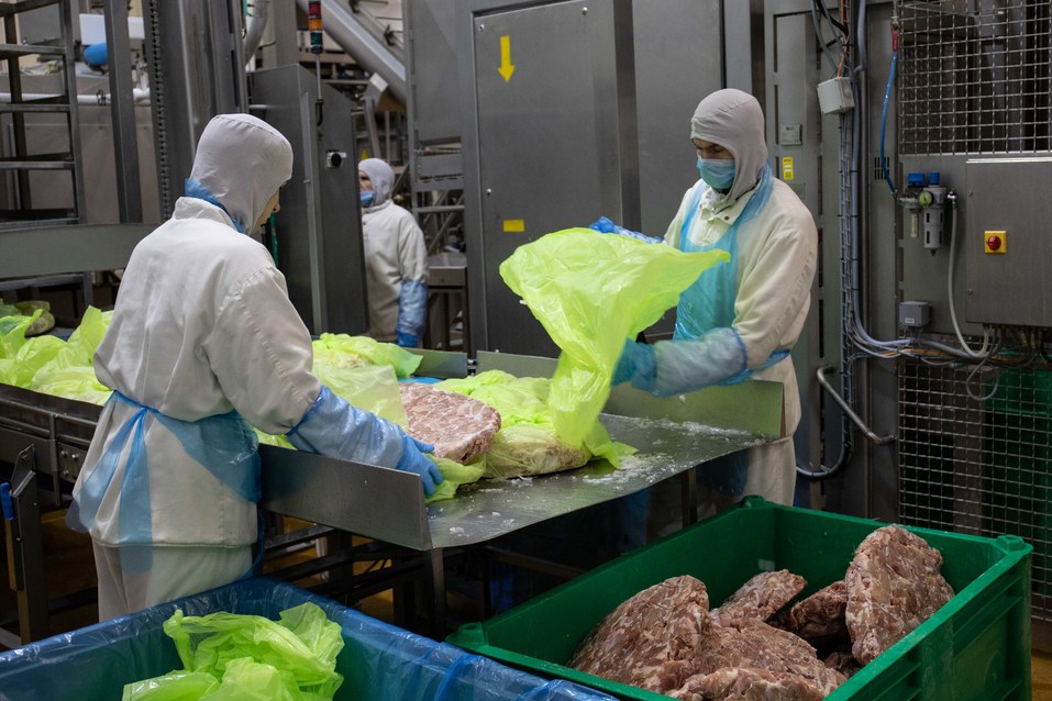 «Нечего скрывать»: из чего «Мираторг» делает котлеты и наггетсы для «Макдоналдса»? 10 «Нечего скрывать»: из чего «Мираторг» делает котлеты и наггетсы для «Макдоналдса»? 10