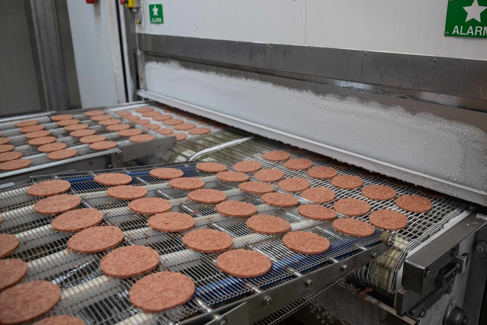 «Нечего скрывать»: из чего «Мираторг» делает котлеты и наггетсы для «Макдоналдса»? 13 «Нечего скрывать»: из чего «Мираторг» делает котлеты и наггетсы для «Макдоналдса»? 13