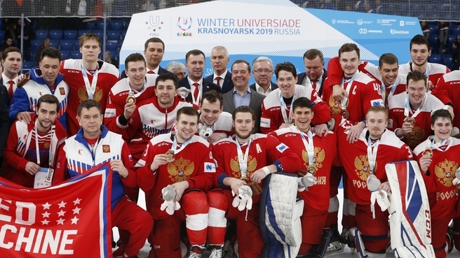 «Красноярск — столица Сибири» и другие итоги визита Дмитрия Медведева 3 «Красноярск — столица Сибири» и другие итоги визита Дмитрия Медведева 3