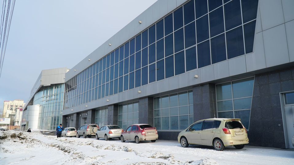 «Песто и чипсы из кейла»: iFarm открывает шоурум в бывшем автоцентре 1 «Песто и чипсы из кейла»: iFarm открывает шоурум в бывшем автоцентре 1