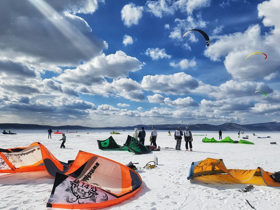 Спорт и семейный отдых: на Тургояке пройдет кубок по зимнему кайту 2 Спорт и семейный отдых: на Тургояке пройдет кубок по зимнему кайту 2
