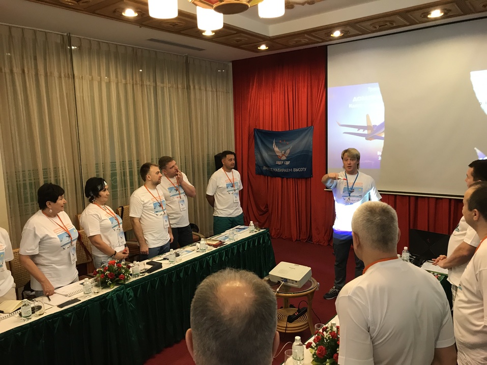 «Взять себя в охапку и уехать подальше». Как принимают решения нижегородские бизнесмены 10 «Взять себя в охапку и уехать подальше». Как принимают решения нижегородские бизнесмены 10