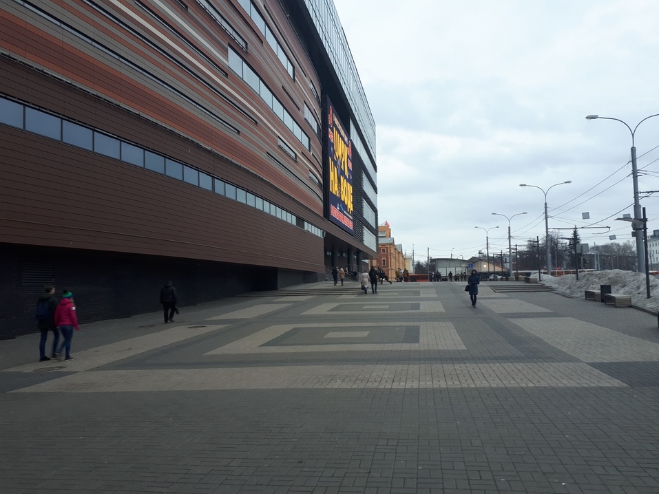 Опять розыгрыш? В Нижнем Новгороде эвакуируют ТРК «Небо» 1 Опять розыгрыш? В Нижнем Новгороде эвакуируют ТРК «Небо» 1