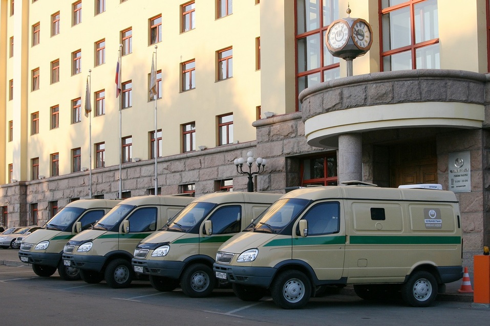 Служба инкассации челябинского банка отметила 25 лет работы 1 Служба инкассации челябинского банка отметила 25 лет работы 1