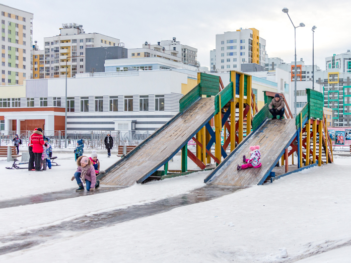 «Мы абсолютные адепты своего района». Изнанка Академического 17 «Мы абсолютные адепты своего района». Изнанка Академического 17