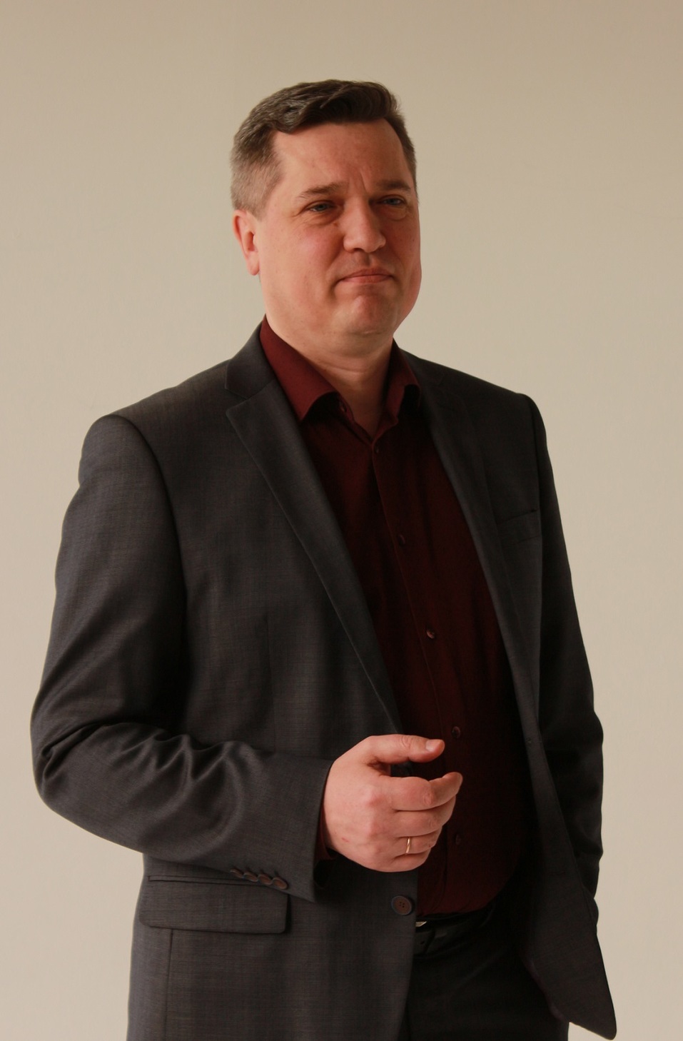 Виталий Ишутин, адвокат по уголовным делам юридической компании LEGAL ADVISER Виталий Ишутин, адвокат по уголовным делам юридической компании LEGAL ADVISER