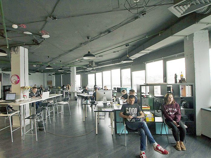 «Только про секс и подавай!». Репортаж из штаб-квартиры самой масштабной игры в мире 4 «Только про секс и подавай!». Репортаж из штаб-квартиры самой масштабной игры в мире 4