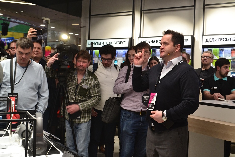 Розница нового поколения. Когда в Нижнем Новгороде откроется первый цифровой салон связи? 10 Розница нового поколения. Когда в Нижнем Новгороде откроется первый цифровой салон связи? 10