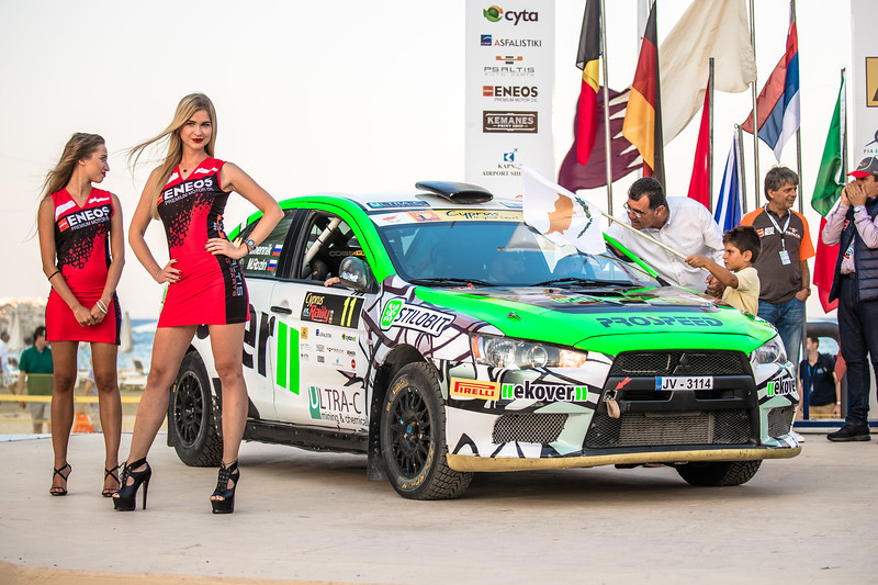 «Регулярно боремся за секунды». Что нужно и в бизнесе, и в гонках, чтобы стать чемпионом? 17 «Регулярно боремся за секунды». Что нужно и в бизнесе, и в гонках, чтобы стать чемпионом? 17