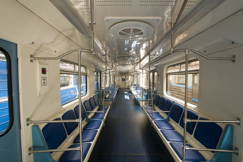 «Детсад на колесах». В Екатеринбурге показали новые вагоны метро, которые оплатят жители 2 «Детсад на колесах». В Екатеринбурге показали новые вагоны метро, которые оплатят жители 2