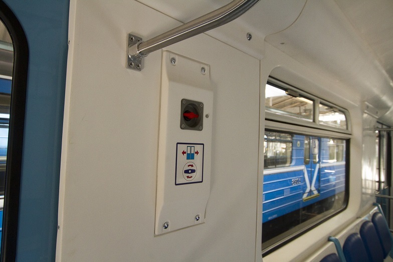 «Детсад на колесах». В Екатеринбурге показали новые вагоны метро, которые оплатят жители 3 «Детсад на колесах». В Екатеринбурге показали новые вагоны метро, которые оплатят жители 3