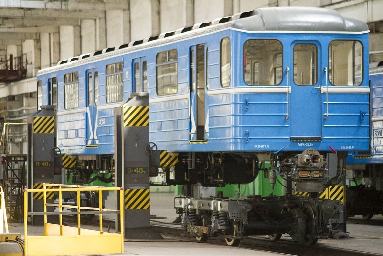 «Детсад на колесах». В Екатеринбурге показали новые вагоны метро, которые оплатят жители 5 «Детсад на колесах». В Екатеринбурге показали новые вагоны метро, которые оплатят жители 5