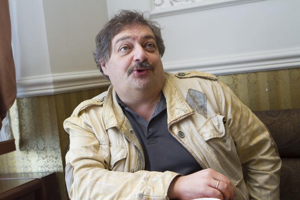 «Жить рассчитываю долго. Я из семьи долгожителей», — Дмитрий Быков* 4 «Жить рассчитываю долго. Я из семьи долгожителей», — Дмитрий Быков* 4