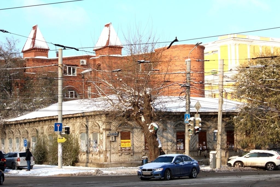 В Челябинске нашли покупателя для особняка, который выставили на продажу за рубль 1 В Челябинске нашли покупателя для особняка, который выставили на продажу за рубль 1