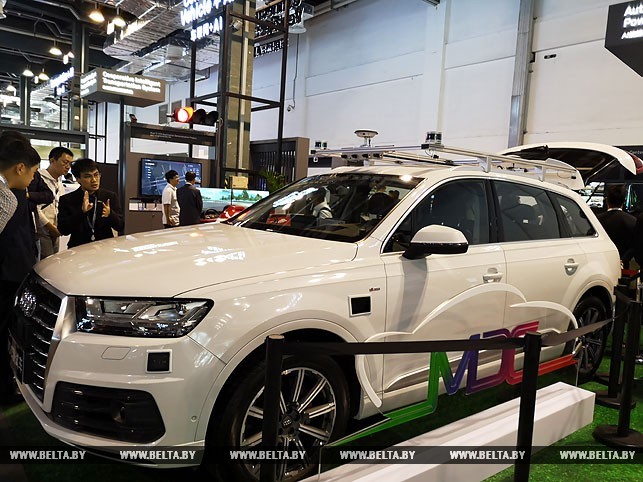 «Еще неясно, кто выживет». Топ-менеджер Huawei — об умных городах и первобытных людях 3 «Еще неясно, кто выживет». Топ-менеджер Huawei — об умных городах и первобытных людях 3