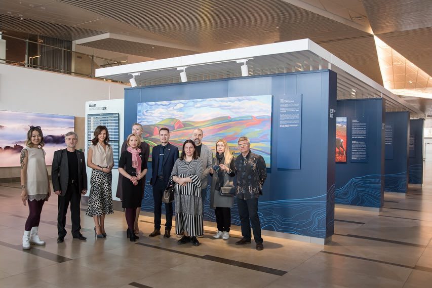 В Красноярском аэропорту открылась выставка, показывающая красоты Сибири 1 В Красноярском аэропорту открылась выставка, показывающая красоты Сибири 1