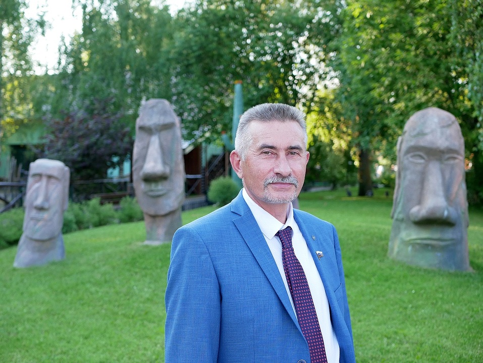 Сорокин — тигр, Тимофеев — барс. Кто и зачем опекает животных в нижегородском зоопарке? 1 Сорокин — тигр, Тимофеев — барс. Кто и зачем опекает животных в нижегородском зоопарке? 1