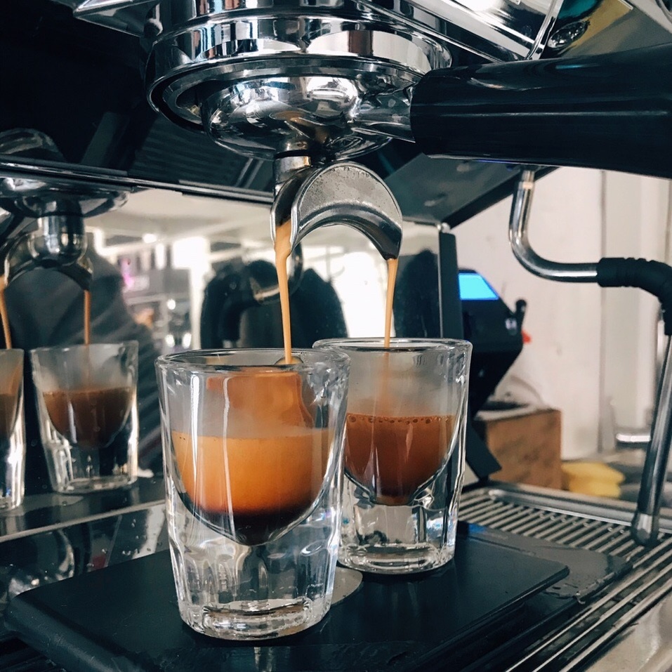 Как открыть сеть эспрессо-баров за пару лет и закрыть их ради заведения «третьей волны» 8 Как открыть сеть эспрессо-баров за пару лет и закрыть их ради заведения «третьей волны» 8