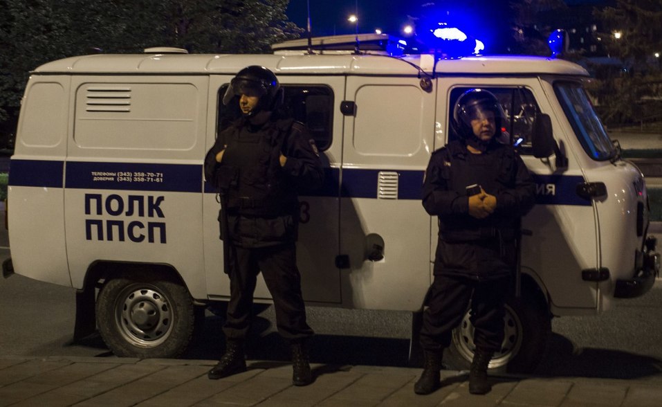 33 vs 68. МОБ и правозащитники разошлись в данных о задержанных на митинге 15 мая 4 33 vs 68. МОБ и правозащитники разошлись в данных о задержанных на митинге 15 мая 4