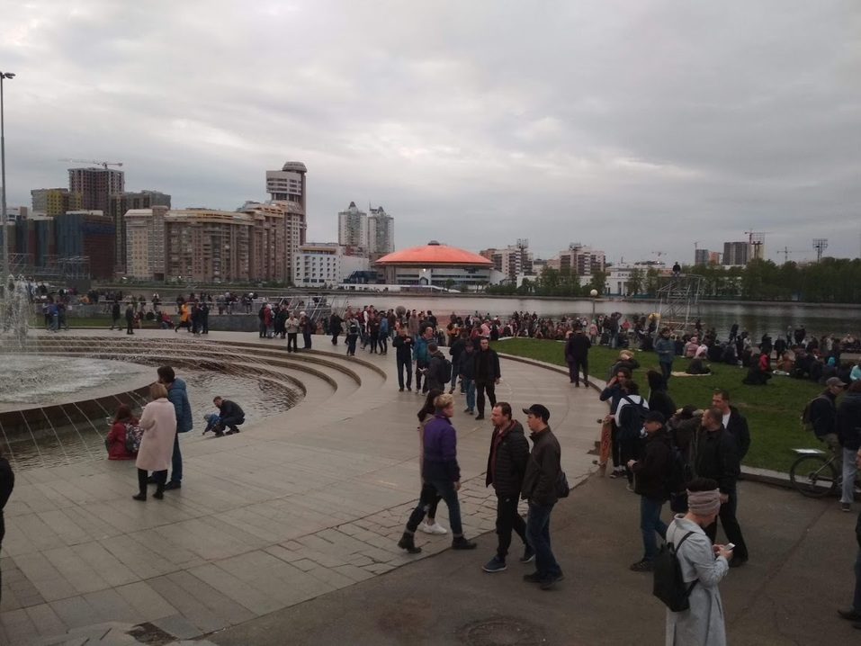 Высокинский, Ройзман, приостановка стройки. Итоги четвертого дня протестов у Драмтеатра
1 Высокинский, Ройзман, приостановка стройки. Итоги четвертого дня протестов у Драмтеатра
1