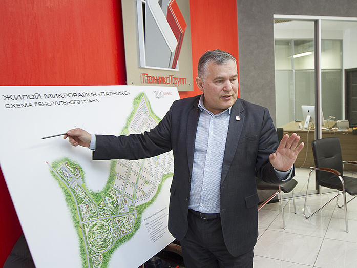 «В халате сажусь на мотоцикл и еду купаться». Вадим Шамшурин о цене и ценности своего дома 2 «В халате сажусь на мотоцикл и еду купаться». Вадим Шамшурин о цене и ценности своего дома 2