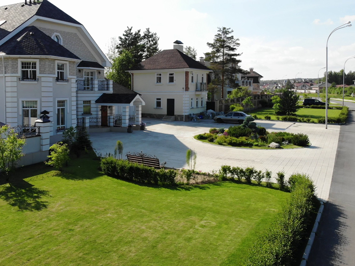 «В халате сажусь на мотоцикл и еду купаться». Вадим Шамшурин о цене и ценности своего дома 4 «В халате сажусь на мотоцикл и еду купаться». Вадим Шамшурин о цене и ценности своего дома 4