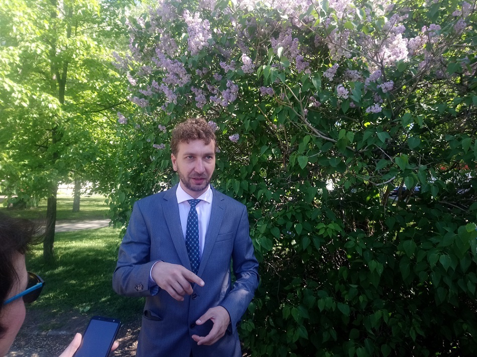 «Подрядчиков может не хватить». В Челябинске показали эскизы двух скверов за 27 млн руб. 2 «Подрядчиков может не хватить». В Челябинске показали эскизы двух скверов за 27 млн руб. 2