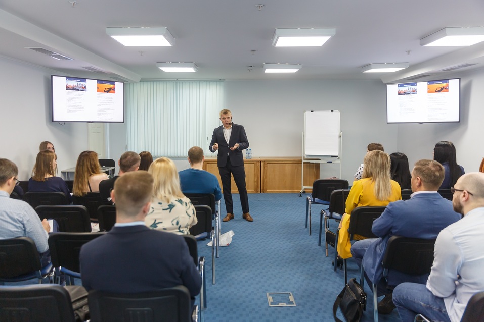 Эксперт-сессии, деловое шоу, нетворкинг — в Красноярске прошёл «День предпринимателя-2019» 5 Эксперт-сессии, деловое шоу, нетворкинг — в Красноярске прошёл «День предпринимателя-2019» 5